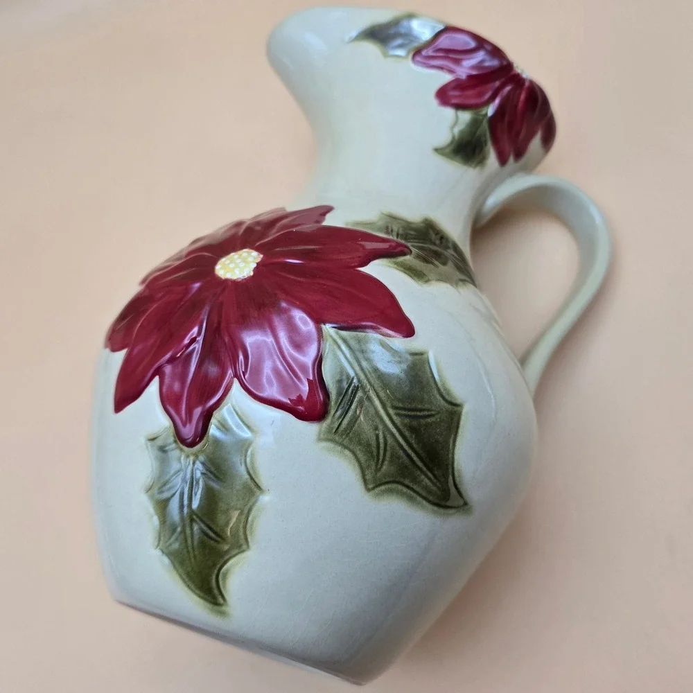 Christmas Poinsettia Ceramic Pitcher Red Green‎ Holiday Floral Serving Vase 8.5